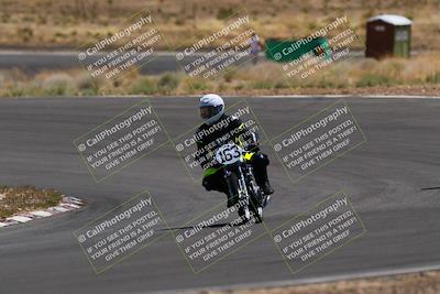 media/Apr-19-2025-AHRMA (Sat) [[3d98ca3309]]/Race/Group 5/Turn 4/